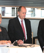 Finansminister Siv Jensen, finansmarkedsminister Peter Norman (Sverige) og finansminister Bjarni Benediktsson (Island).