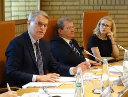 President Sven Erik Svedman i ESA får kontrollmyndighet over den norske finanssekrtoen( Foto: EFTA)