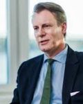 Johan H. Andressen, formanan i Oljefondets etikkråd  får en alt  større oppgave med  å vurdere ulike bransjer og selskaper( Foto: Olav Heggø, Ferd)