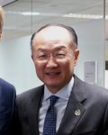 Utenriksminister Børge Brende har inngått en ydmykende avtale med Kina. Utenriksminister Wang Yi til høyre( Foto: Regjeringen)