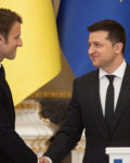 Kreml ser «positive signaler» etter Macron-besøk i Kiev