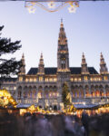 Austria, Vienna, Rathaus, Christmas market in front of Vienna's Town Hall