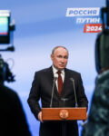 Putin Thanks Russians for Voting, Troops Fighting in Ukraine